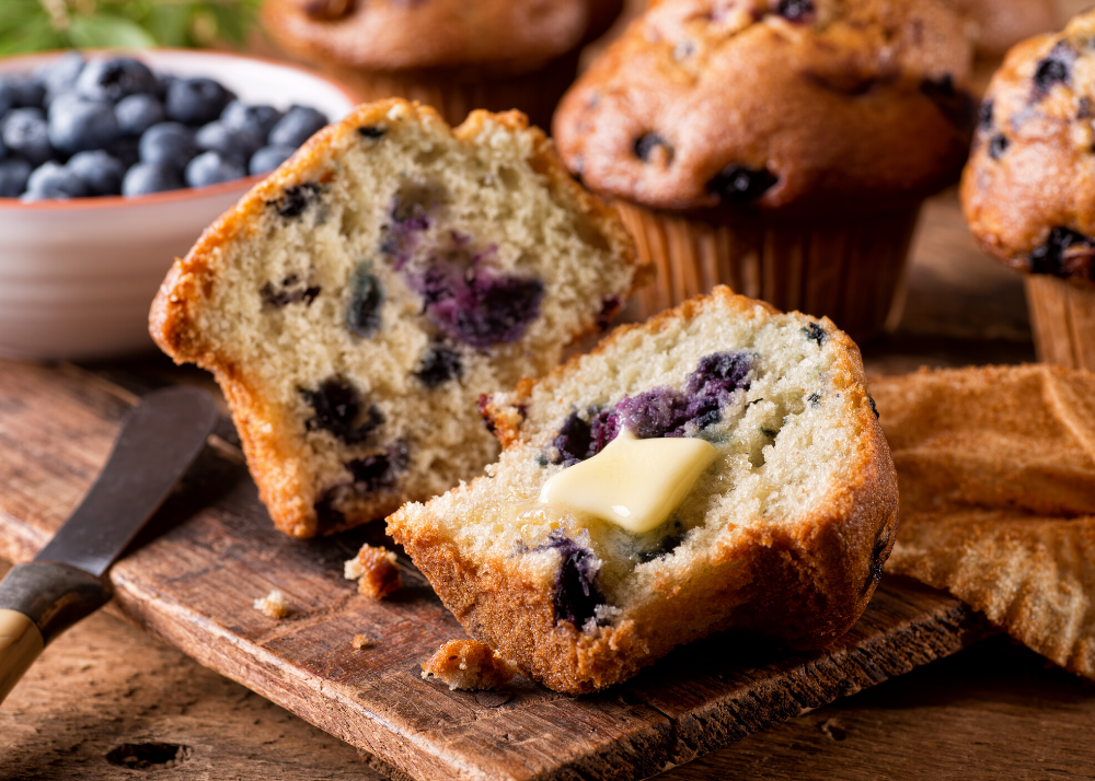 Bluberry muffins - tiffanydoesitall.com