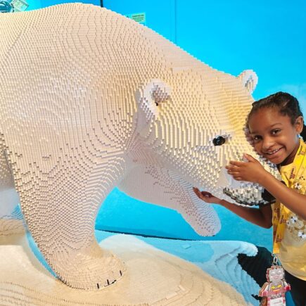 LEGOLAND POLaR BEAR AND ANNALISE