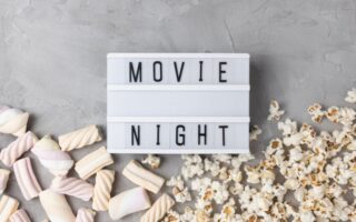 tips for planning sa super fun family movie night